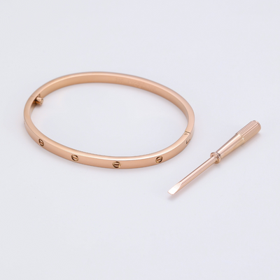 Ava | Thin Love Bracelet - Adjustable Minimalist Design 3