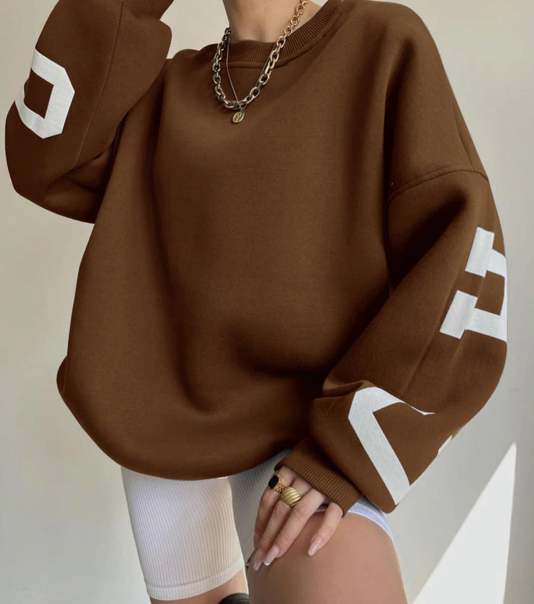 Donna | Women's Oversized Sweatshirt With Graphic Letter Design 5
