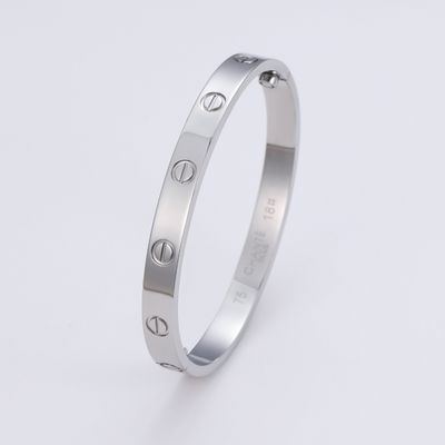 Emma | Love Bracelet with Adjustable Clasp 9