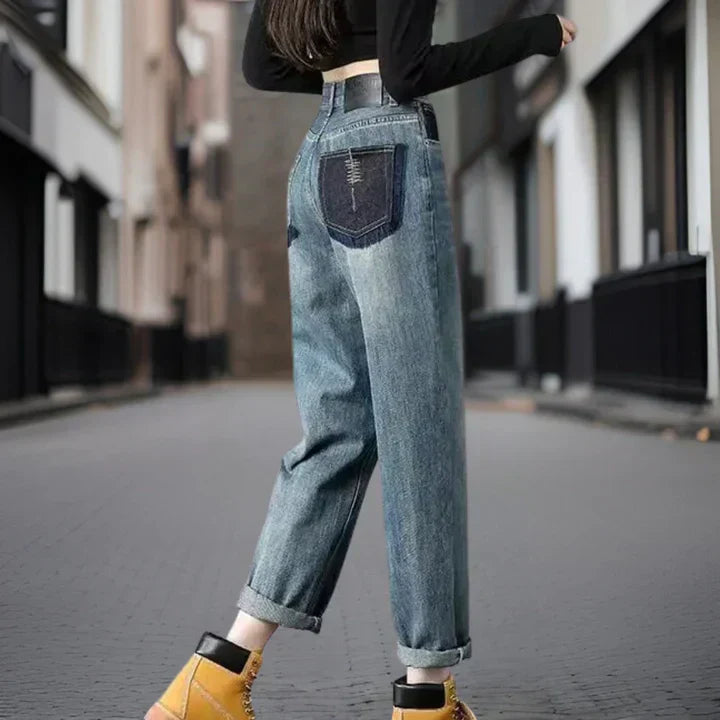 Olivia | High-Waisted Straight-Leg Jeans in Blue 2