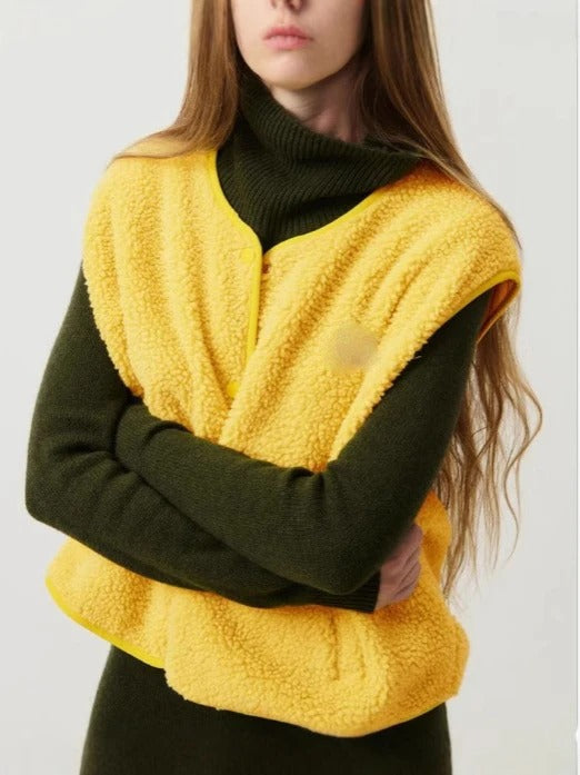 Sophia | Women's Black Fleece Gilet - Single-Breasted Casual Layering 1