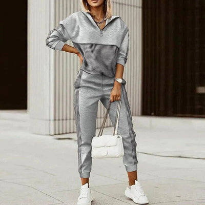 Sophia | Women's Hoodie and Joggers Set Half-Zip Design with Patterned Detail 3